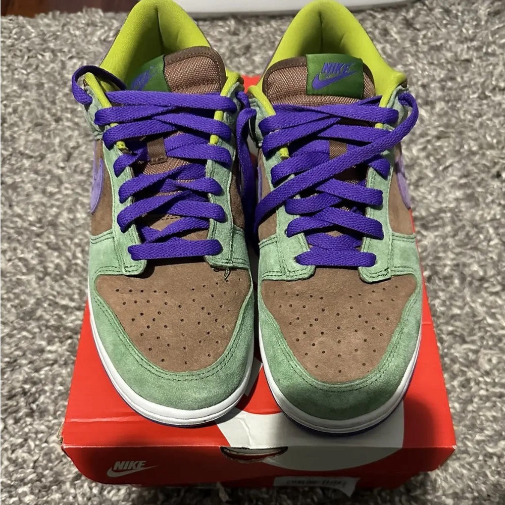 Veneer dunk low men size 11